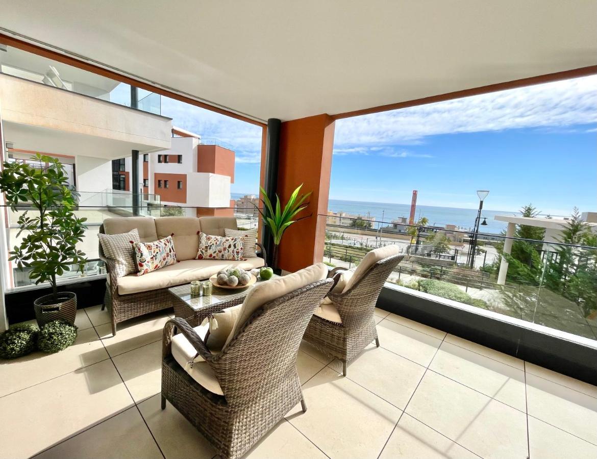 Luxury 3 Bedroom Apartment 300M From The Beach Fuengirola Buitenkant foto