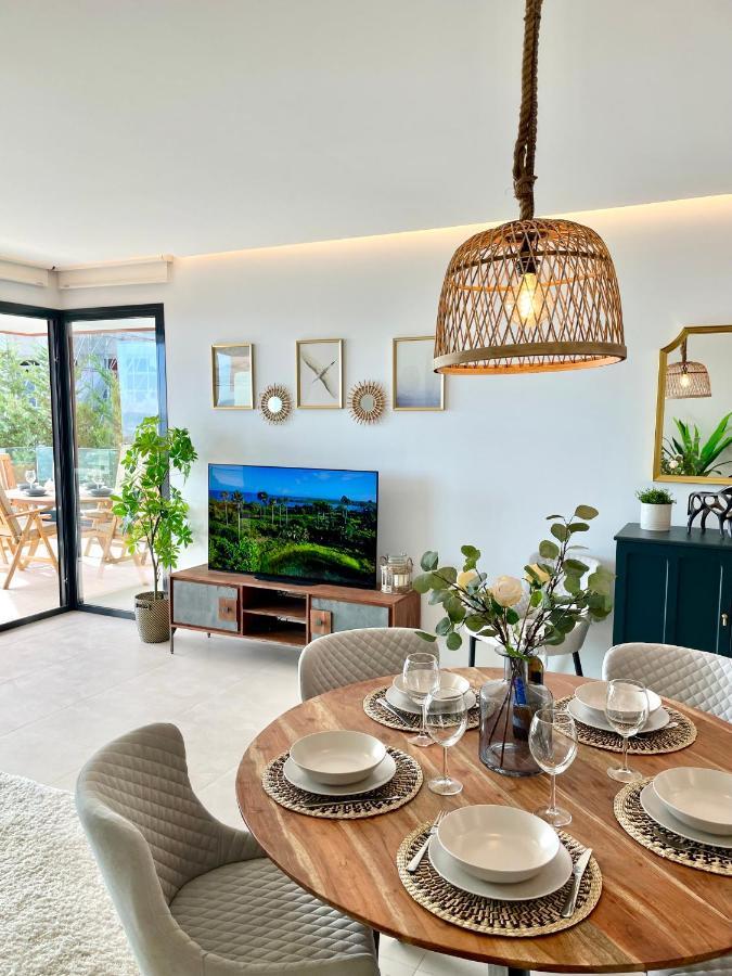 Luxury 3 Bedroom Apartment 300M From The Beach Fuengirola Buitenkant foto